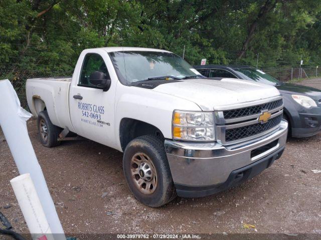  Salvage Chevrolet Silverado 2500