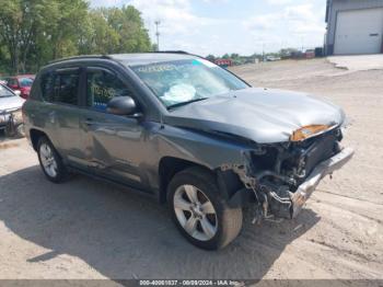  Salvage Jeep Compass