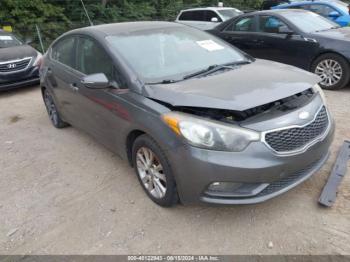  Salvage Kia Forte