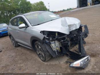  Salvage Hyundai TUCSON