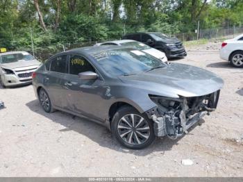  Salvage Nissan Altima