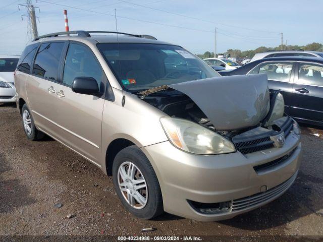  Salvage Toyota Sienna