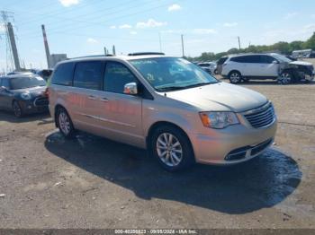  Salvage Chrysler Town & Country