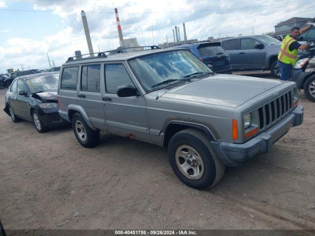  Salvage Jeep Cherokee