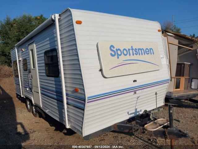  Salvage Kz Sport Trailer