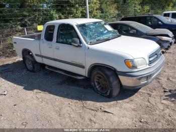  Salvage Toyota Tundra