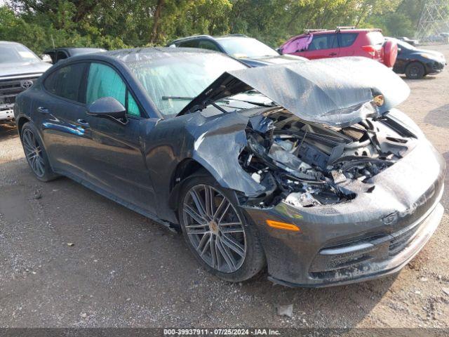  Salvage Porsche Panamera