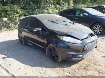  Salvage Ford Fiesta