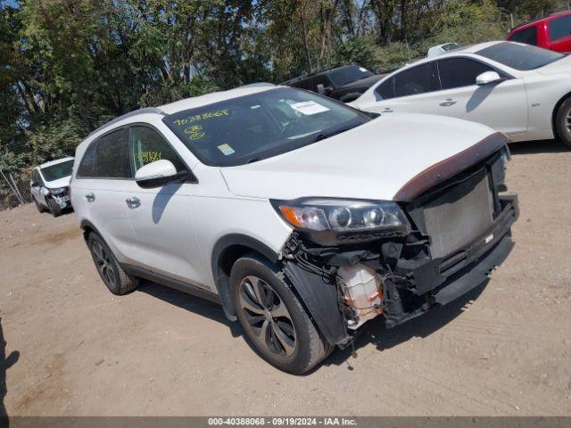  Salvage Kia Sorento