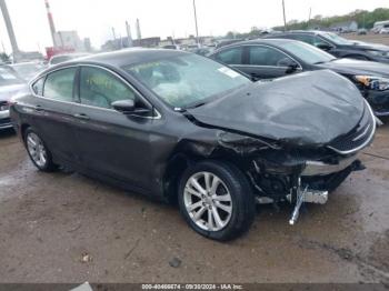  Salvage Chrysler 200