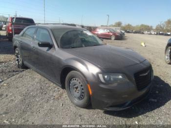  Salvage Chrysler 300