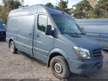  Salvage Mercedes-Benz Sprinter 2500