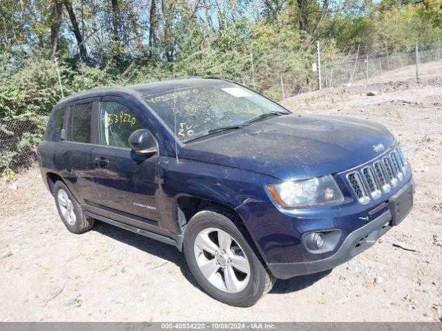  Salvage Jeep Compass