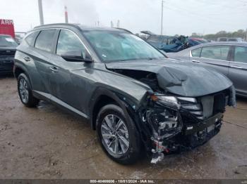  Salvage Hyundai TUCSON