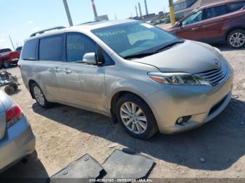  Salvage Toyota Sienna