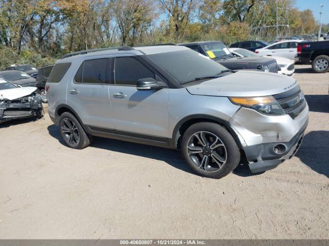  Salvage Ford Explorer