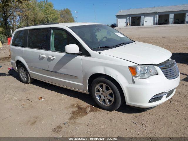  Salvage Chrysler Town & Country