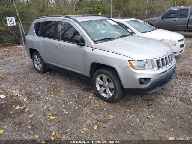  Salvage Jeep Compass