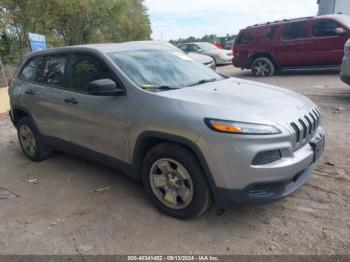  Salvage Jeep Cherokee