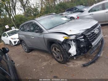  Salvage Hyundai TUCSON