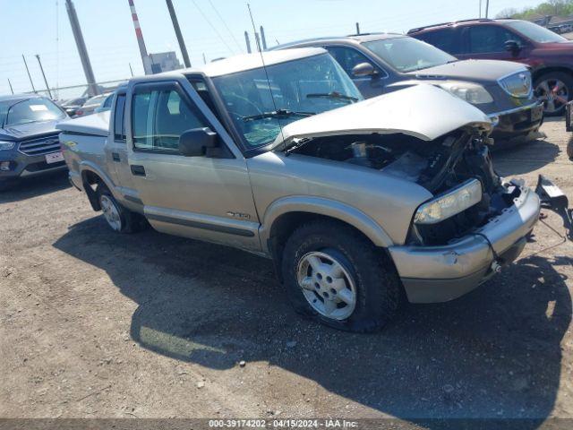  Salvage Chevrolet S-10