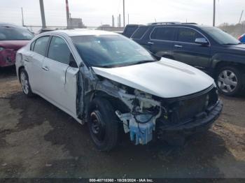  Salvage Nissan Maxima