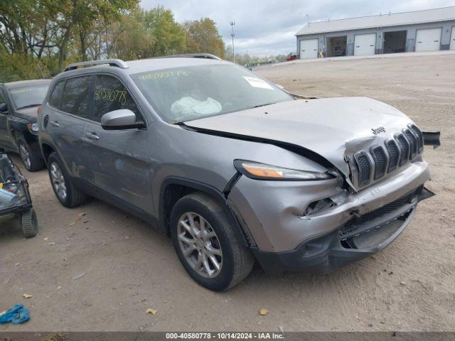  Salvage Jeep Cherokee