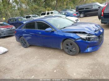  Salvage Hyundai ELANTRA