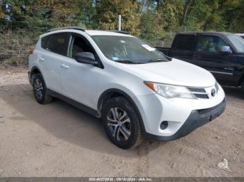  Salvage Toyota RAV4