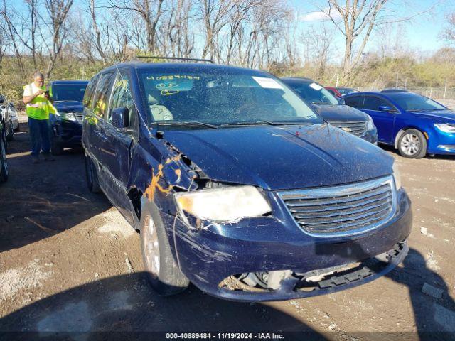  Salvage Chrysler Town & Country