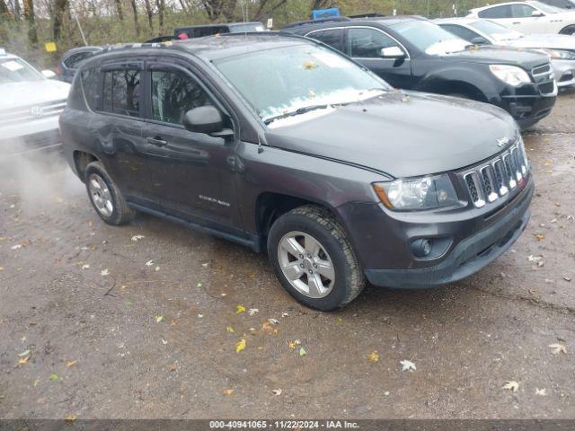  Salvage Jeep Compass