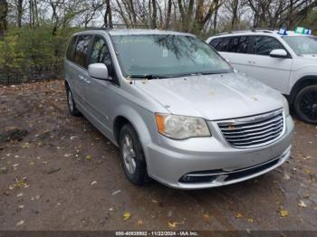  Salvage Chrysler Town & Country