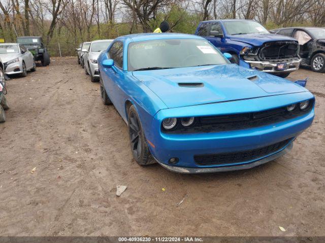  Salvage Dodge Challenger