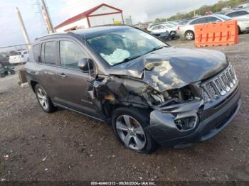  Salvage Jeep Compass