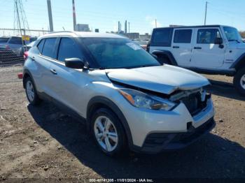  Salvage Nissan Kicks