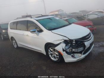  Salvage Chrysler Pacifica