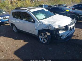  Salvage Jeep Compass