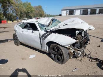  Salvage Dodge Challenger