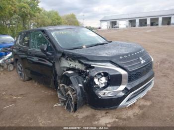  Salvage Mitsubishi Outlander