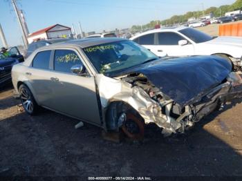  Salvage Chrysler 300c