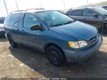  Salvage Toyota Sienna