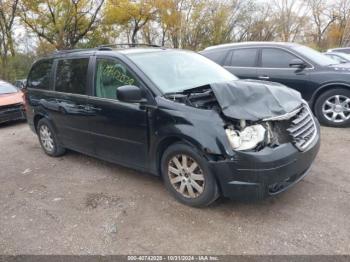  Salvage Chrysler Town & Country