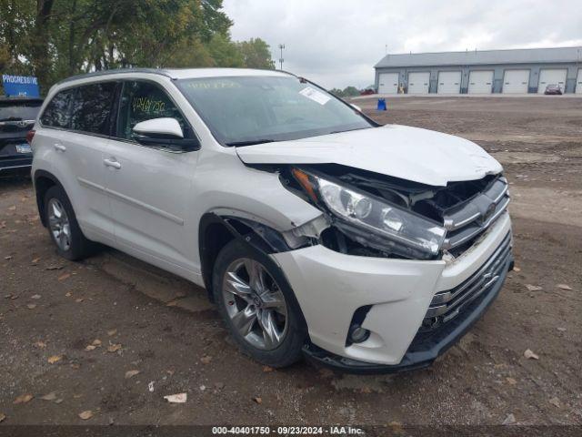  Salvage Toyota Highlander