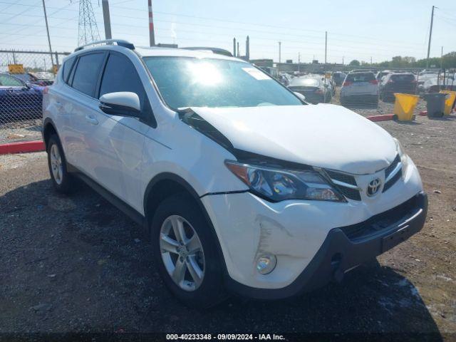  Salvage Toyota RAV4