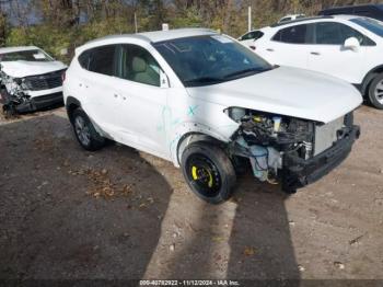  Salvage Hyundai TUCSON