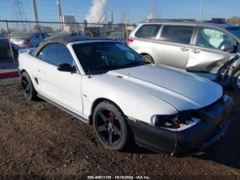  Salvage Ford Mustang