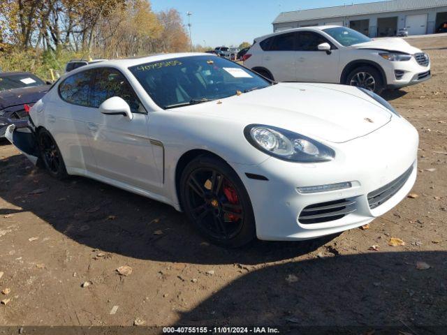  Salvage Porsche Panamera