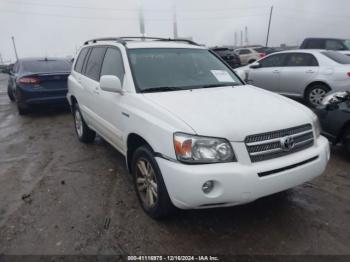  Salvage Toyota Highlander