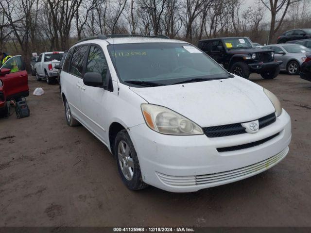  Salvage Toyota Sienna