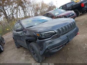  Salvage Jeep Cherokee